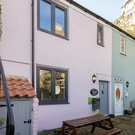 Host & - Candyfloss 度假居